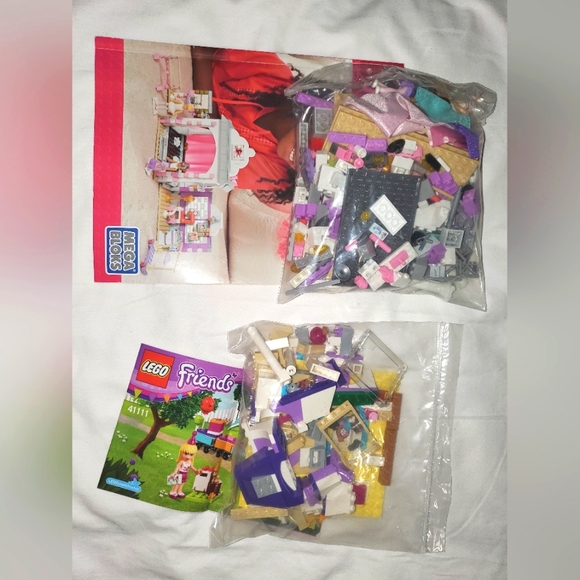 : American Girl mega bloks w/ over 360 pcs & instruction manual Lego friends pcs - Picture 1 of 14